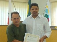 Dr. Ygor Moraes de Andrade, recebe moção da CMC