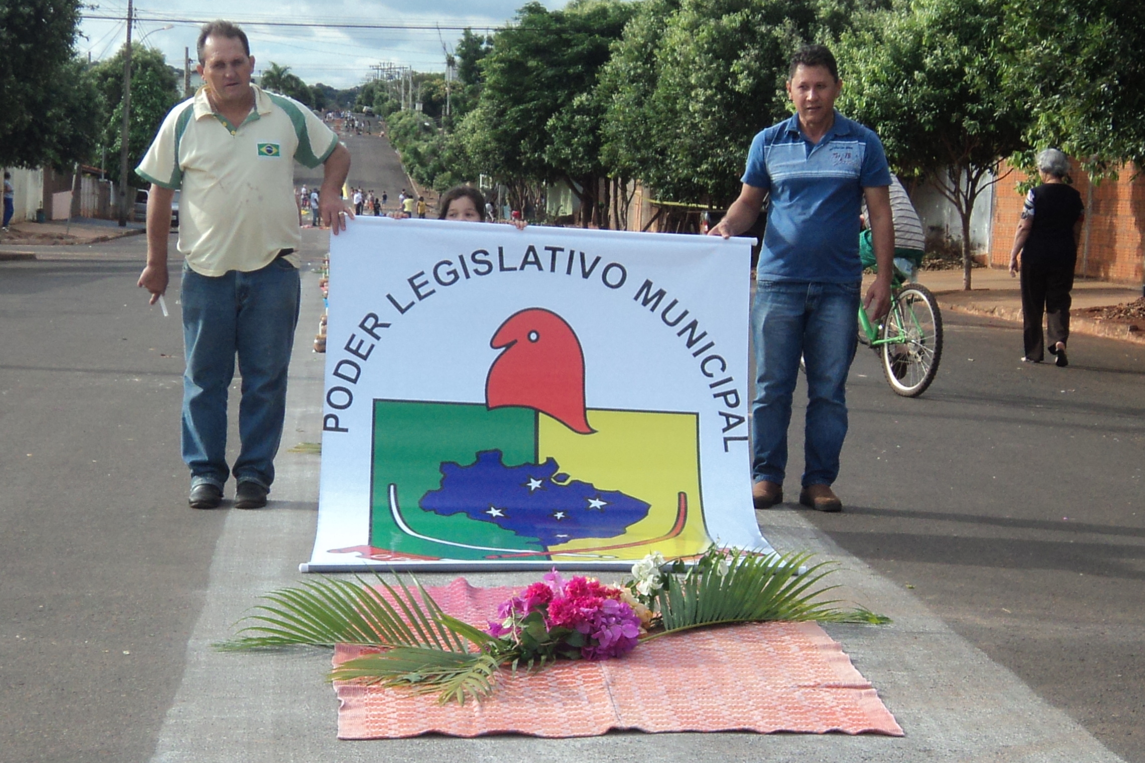 Legislativo Carneirinhense participa das comemorações de Corpus Christi